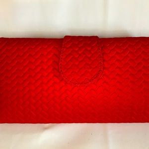 Women’s leather wallet